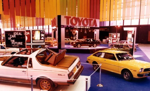 05 1977 Toyota CAL-1 Concept.jpg