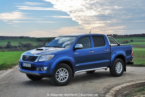 Hilux invincible teil 2 02.jpg