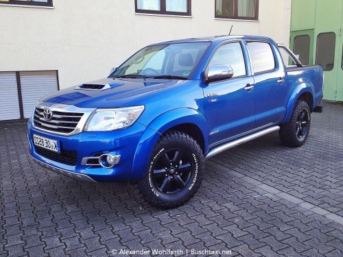 Hilux invincible teil 2 03.jpg