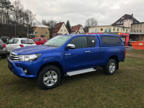 Hilux.jpeg