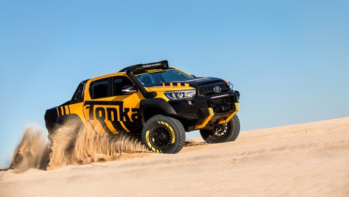 2017-03-28 Hilux Tonka 02.jpg