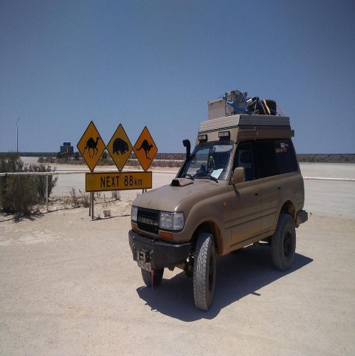 Toyota am Nullarbor Roadhouse