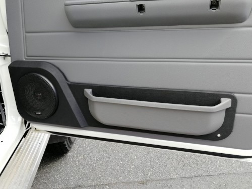 02 Doorpanels Audio.jpeg