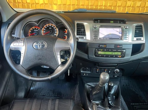 2022-12-31 10_43_44-Toyota Hilux 3.0 Double Cab Amazonia Life 4x4 gebraucht kaufen in Albstadt Preis.jpg