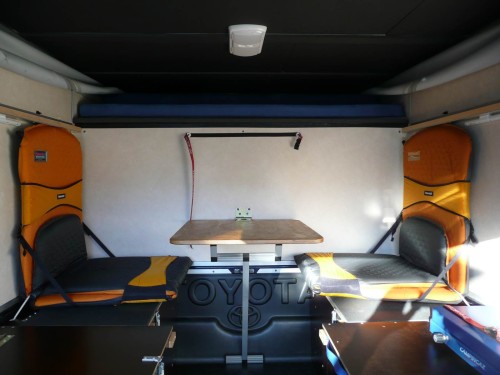 Compack Chair 02.JPG