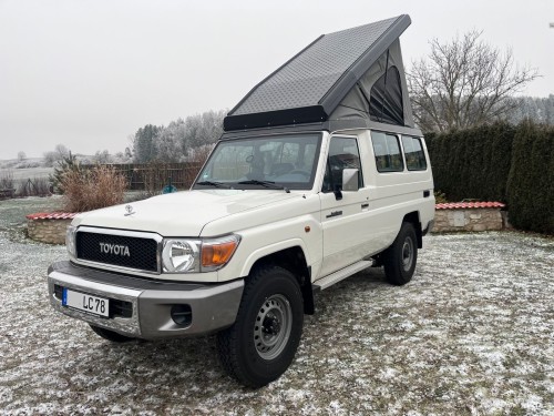 TROOPY_DACH_OPEN_VL.jpg