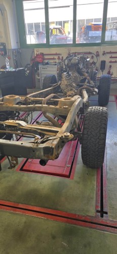 04-03 - auto 1.jpg