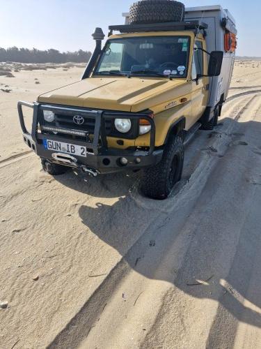 Strandfahren im Senegal