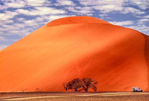 Sossusvlei, Namibia 1995.jpeg