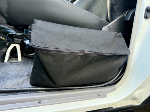 KEDERTASCHE.jpg