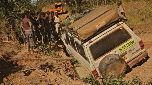 FJ62_Stuck02.jpg