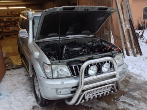 Viel Chrom inklusive Hella Luminators im Vollchrom Metallgehäuse - der verchromte Nummernschildhalter ist bei Interesse käuflich zu erwerben - PM genügt :-)