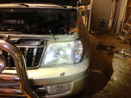 Scheinwerfer mit "Teelicht" Effekt