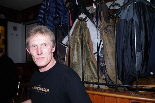 des is der Photograph ....jpg (147.09 KiB) 5472 mal betrachtet ..der Buidlmensch..