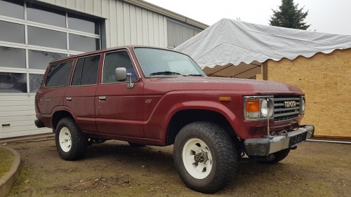 land cruiser.jpg