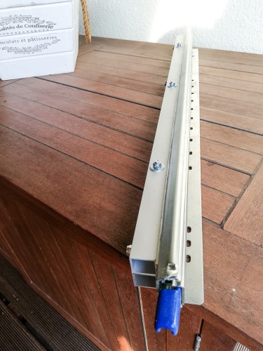 Wie befestige ich die 130kg Schwerlastauszüge an Aluprofilen