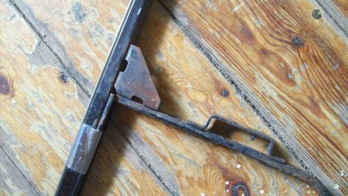 DreieckFenster Rahmen8.JPG